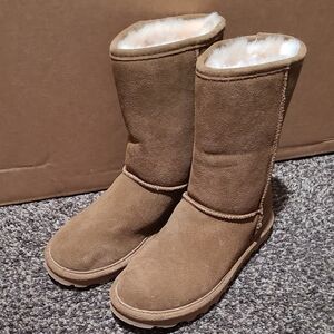 Women's Tan Shearling Boots